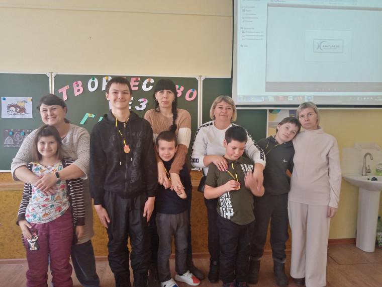 «Творчество без границ».